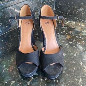 Black platform heels